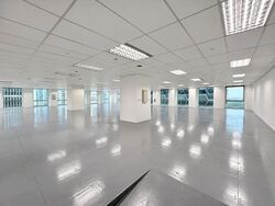 Oue Downtown (D1), Office #633275571